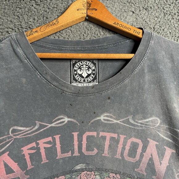 Affliction MMA UFC Cain Velasquez Distressed Mexico 2XL UFC 188 Walkout T-Shirt - Picture 2 of 16